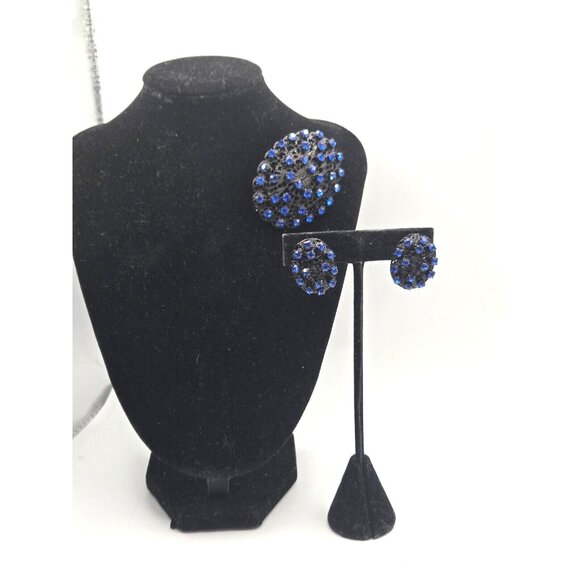 Antique Deco Czech Black and Blue Brooch and Matching Clip Earrings Japanned - Picture 5 of 6